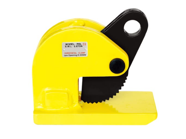 鋼板吊裝鉗在船廠裝卸鋼板的應(yīng)用